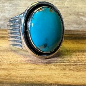 Men’s Turquoise and Sterling Silver Ring. Size 12 1/2.